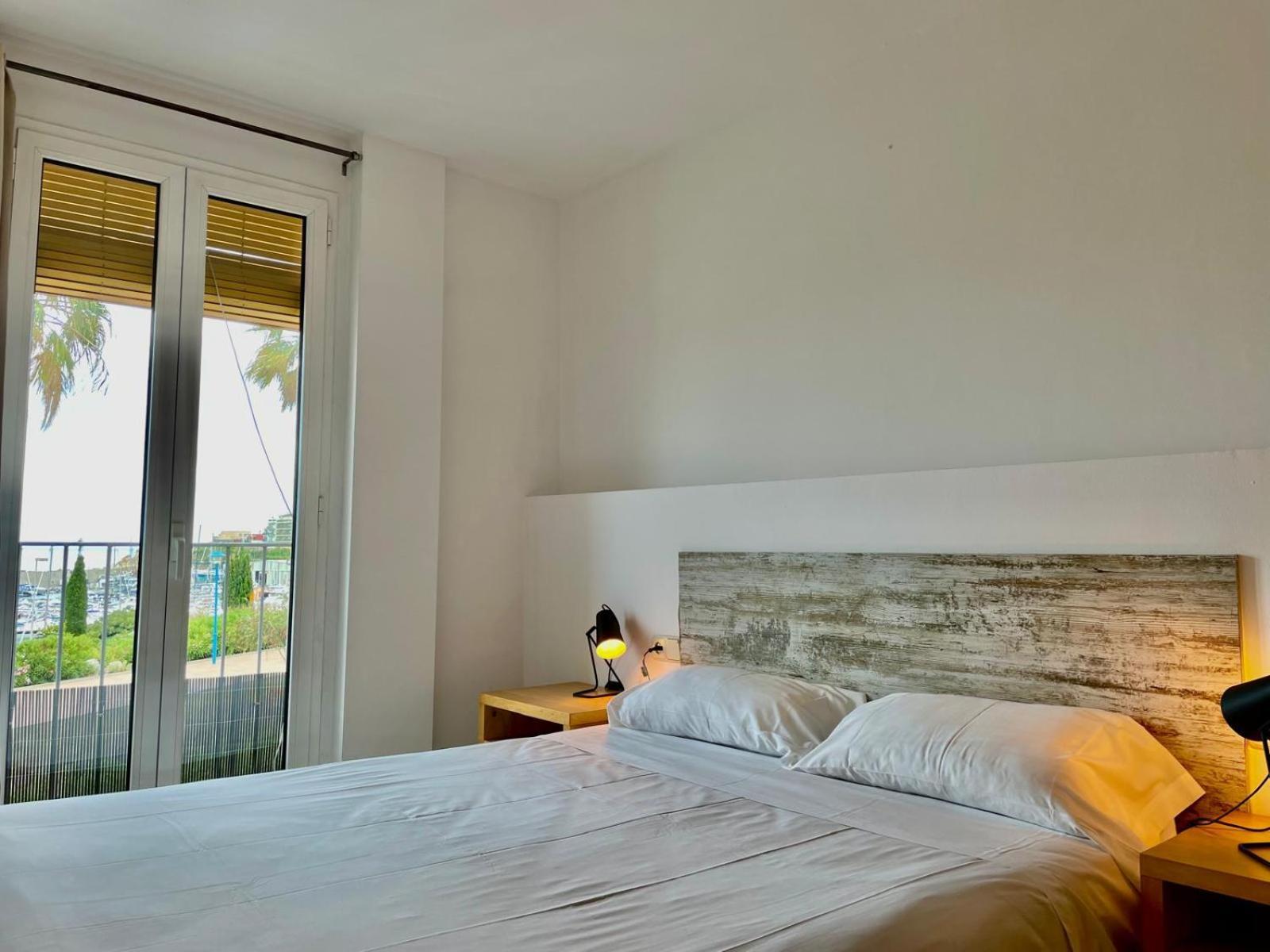 Apartamentos Port Marina Palamós Exteriör bild