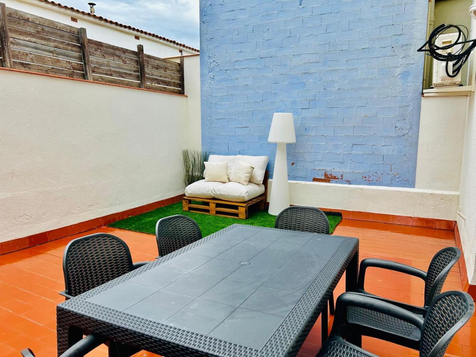 Apartamentos Port Marina Palamós Exteriör bild